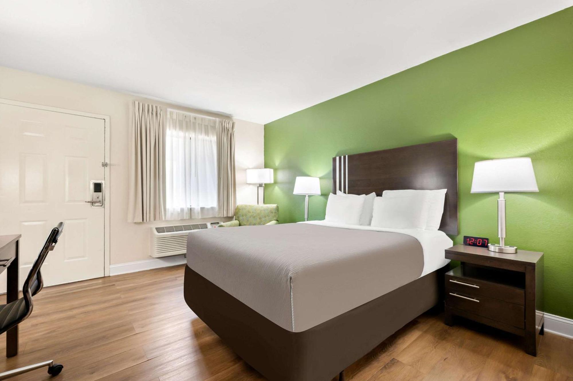Quality Inn Pelham I-65 Exit 246 Esterno foto