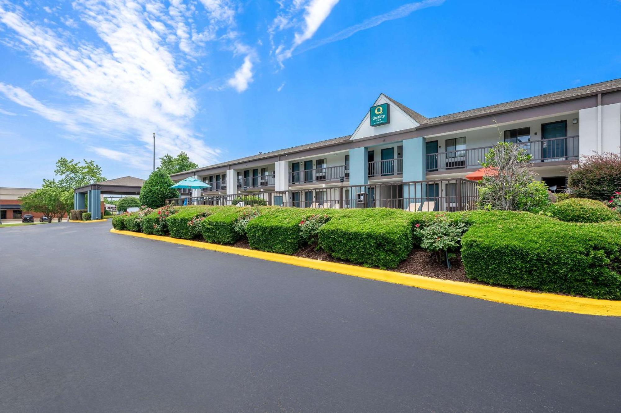 Quality Inn Pelham I-65 Exit 246 Esterno foto